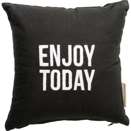 Collection image for: Home Decor - Everyday Pillows & Throws