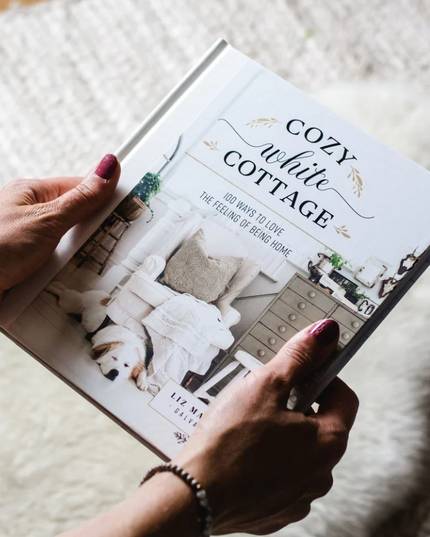 Cozy White Cottage image 0