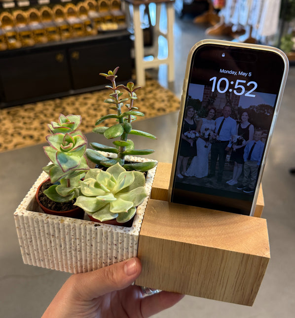Planter Phone Stand image 0