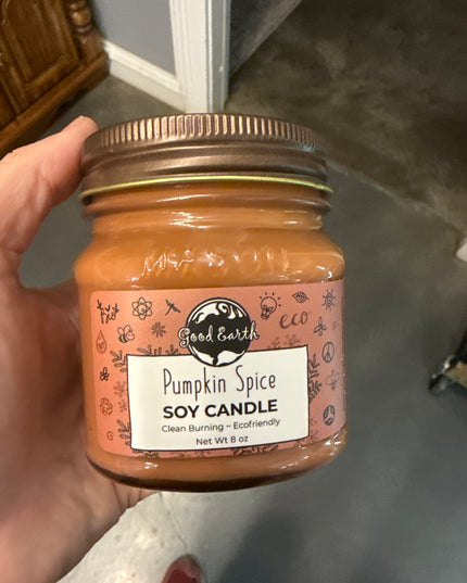 Good Earth 8 oz Candle