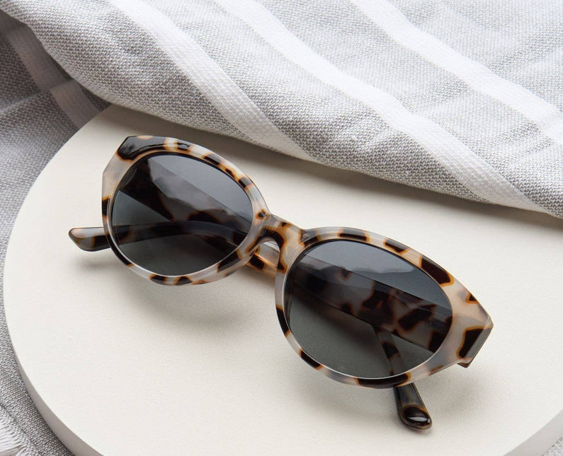 Villa (Sunglasses) by Peepers