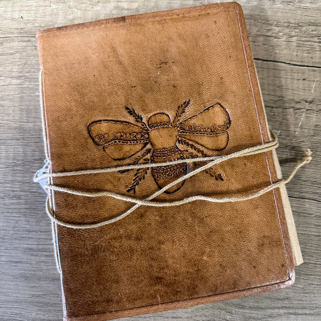 Bee Journal image 0