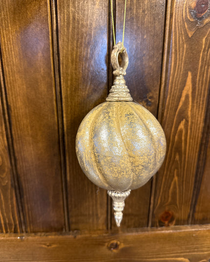 Antique Finial 8" Gold