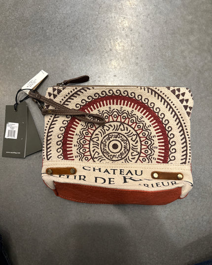 Fleur de Rigaud Pouch by Myra