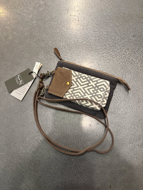 X Design Pouch by Myra