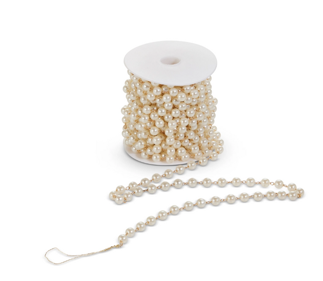 Pearl Garland on spool 10 yards
