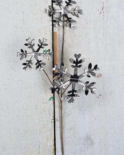 14" Black White Plaid Snowflake Pick
