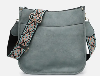 Chloe Crossbody by Jen & Co