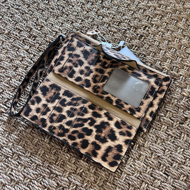 Jen + Co Kyla Wallet image 1