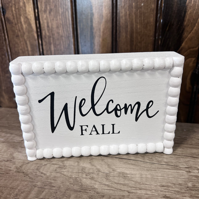Welcome Fall Sign image 0