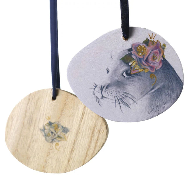 Wooden Distinguished Animal Ornament (Assorted)