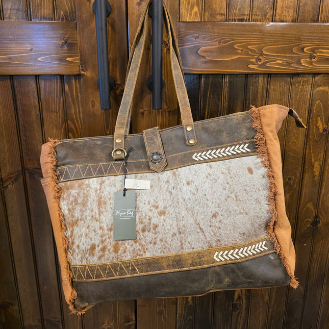 Binance Weekender Bag